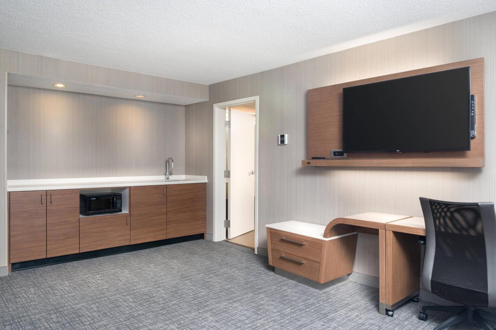 Hotel Courtyard By Marriott Lynchburg Exterior foto