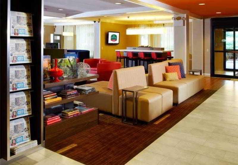 Hotel Courtyard By Marriott Lynchburg Interior foto